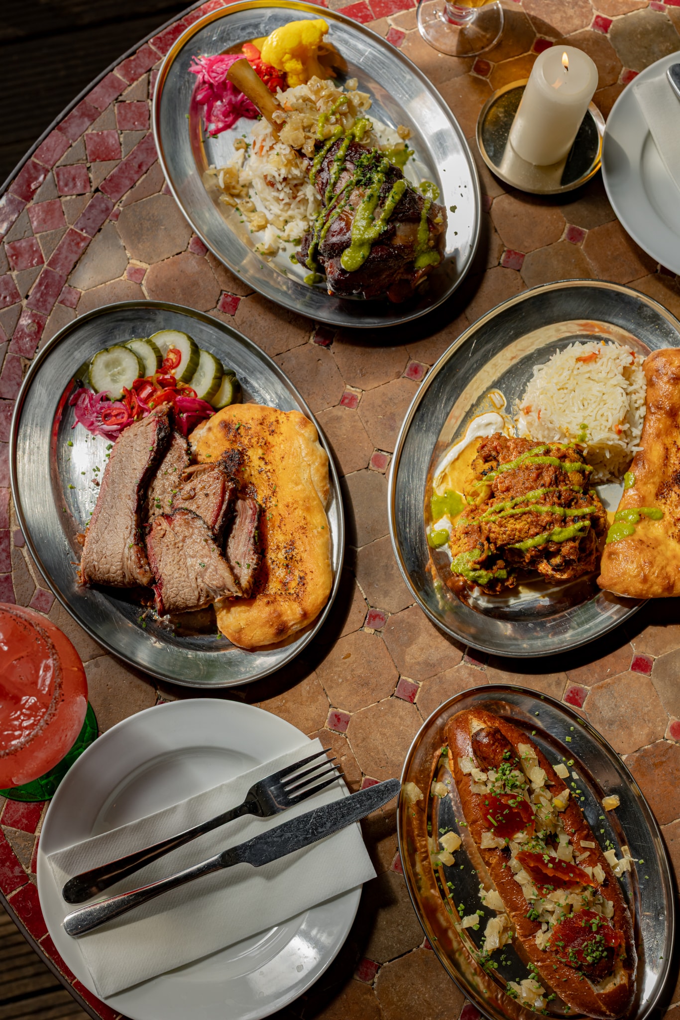 Cue Point smoked lamb shoulder with green chutney and rice
